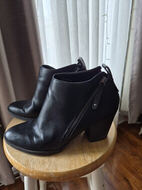 LARA Black Leather Ankle Booties with Side Zipper